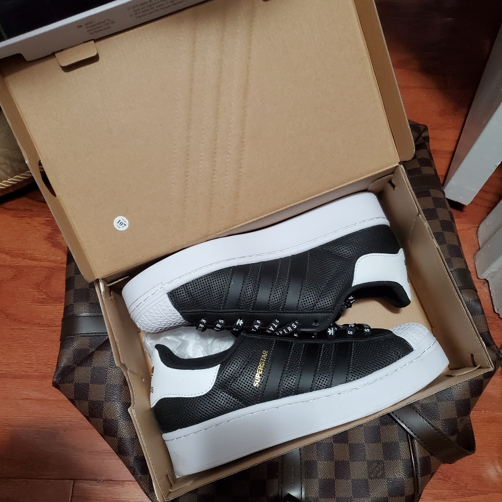 Adidas Superstar BOLD